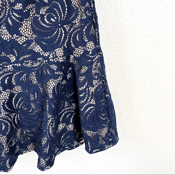 Eliza J Navy Lace Overlay Cocktail Dress Size 8 - Picture 6 of 9